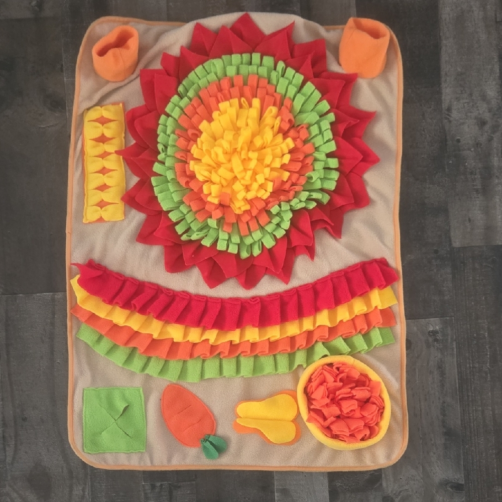 Dog Pet Snuffle Mat Like New, Never Used NWOT